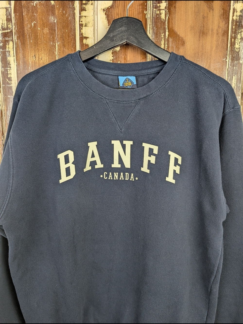 Y2K Vintage Banff Canada Navy Crewneck Sweatshirt Unisex M Canadiana Souvenir - Picture 2 of 6